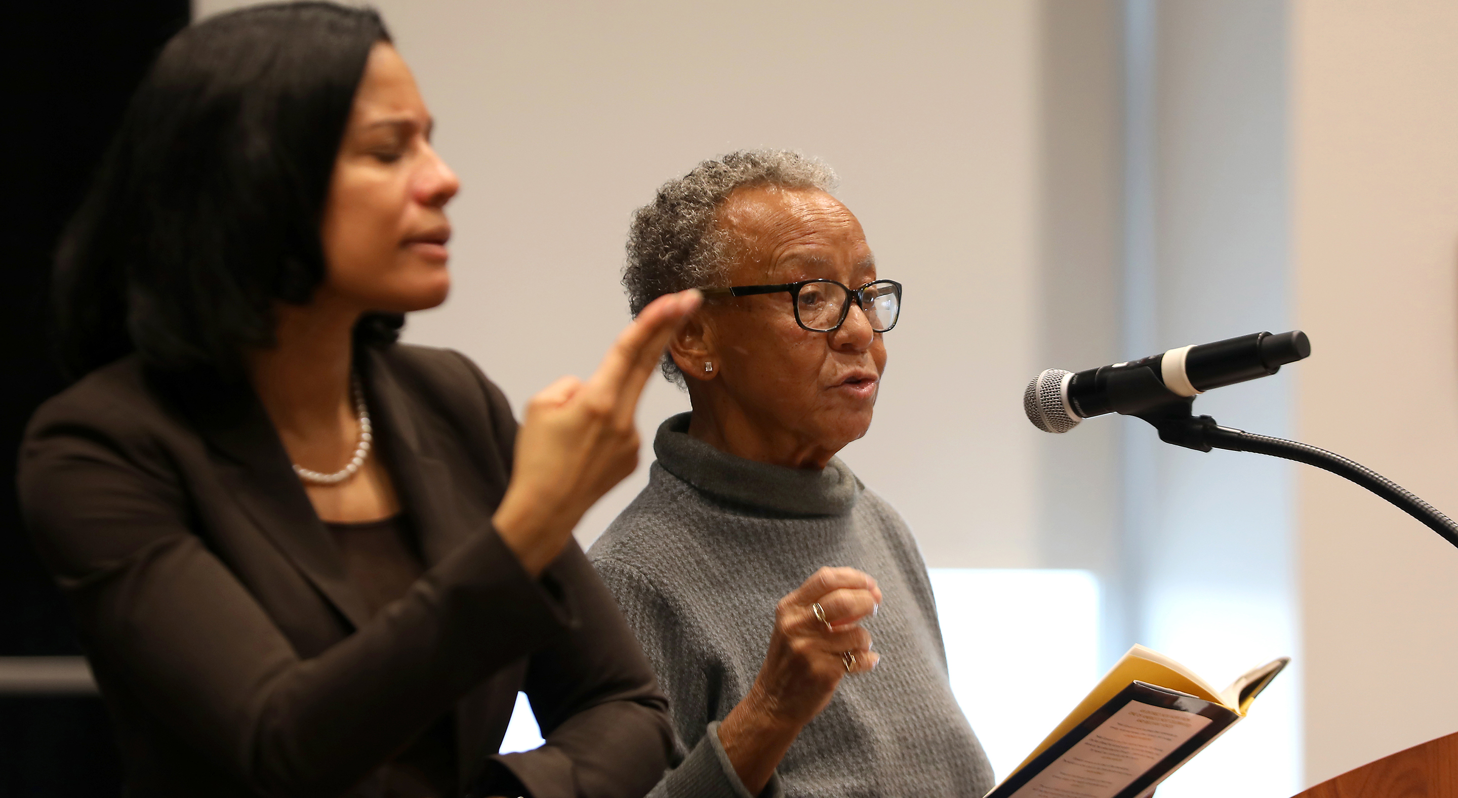 nikki giovanni with translator