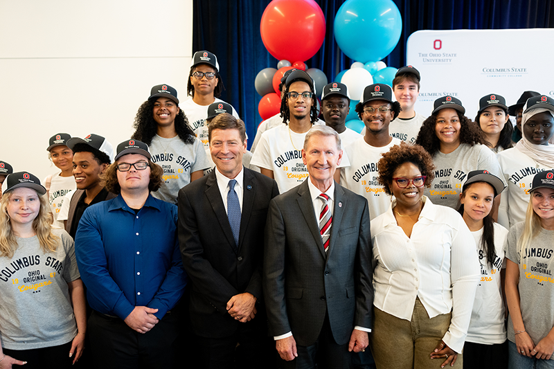 
Presidents Ted Carter and David Harrison with Columbus State students planning to transfer to Ohio State
