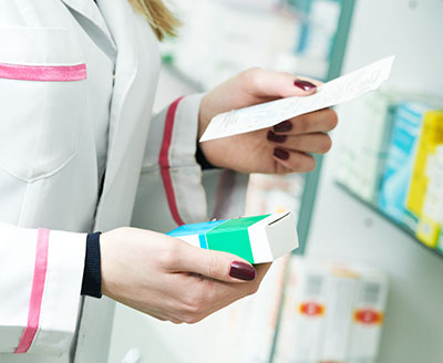 Pharmacy tech image