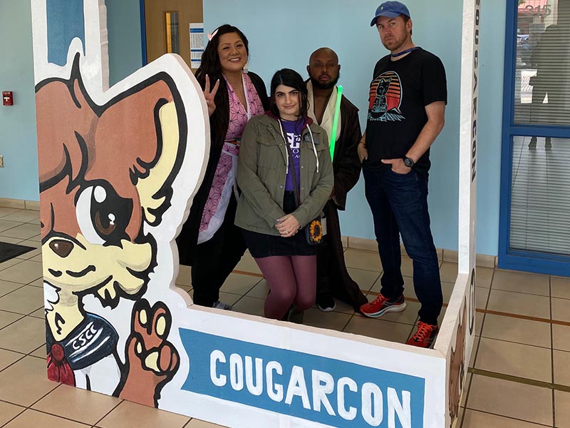 
Cougarcon 2023 - 3 of 10
