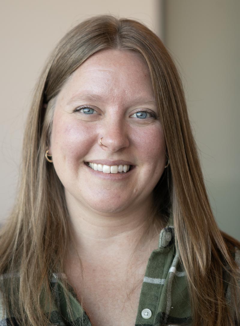 Amanda's headshot