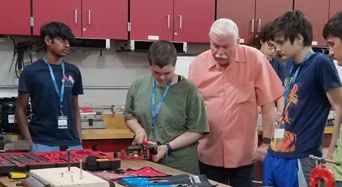 Manufacturing camp Image